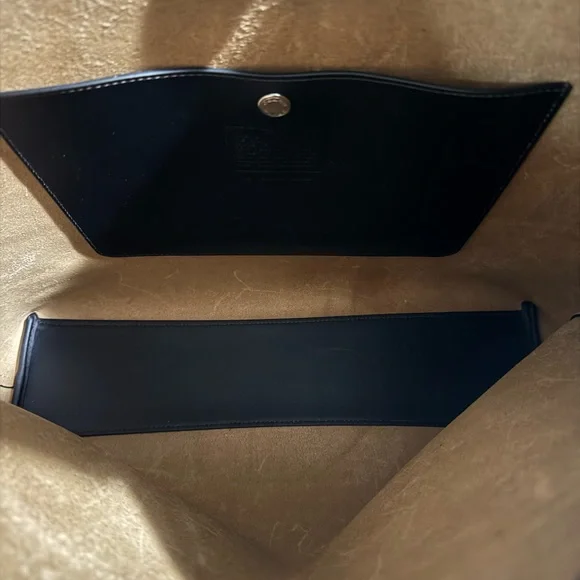 Coach Brooklyn 39 loved leather *PRICE IS FIRM* MAY BE WILLING TO TRADE* - Picture 5 of 7